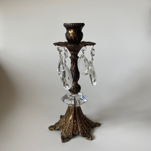 Vintage HOLLYWOOD REGENCY CANDLEHOLDER Brass and Crystal Teardrops Made in Spain - Picture 4 of 9